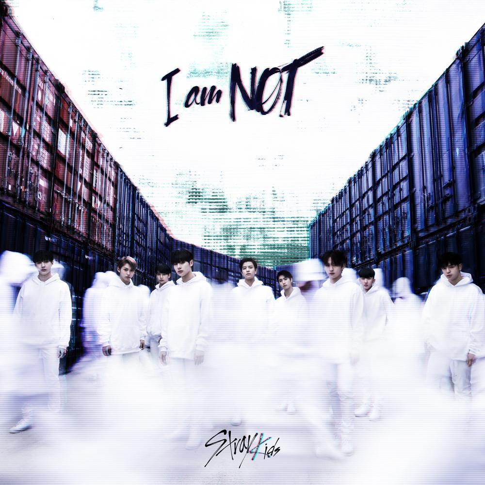 Apple Music Random STRAY KIDS - 1ST MINI ALBUM - I am NOT