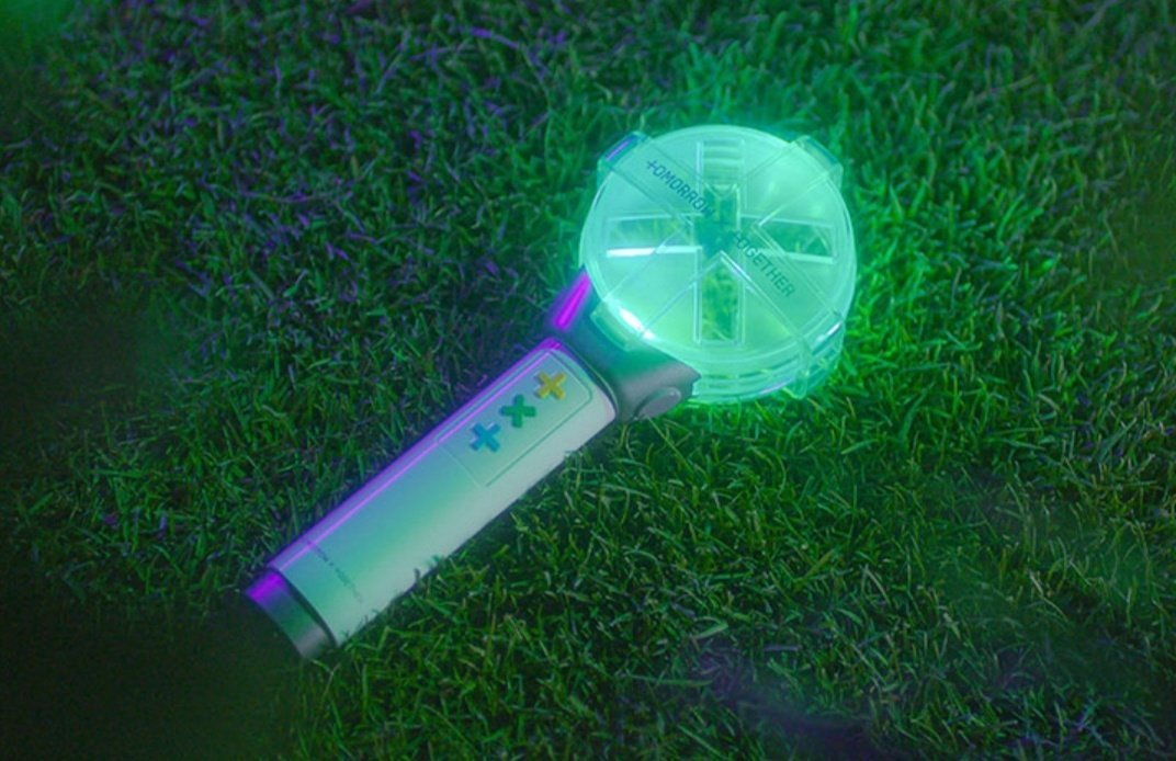 COKODIVE TXT - OFFICIAL LIGHT STICK